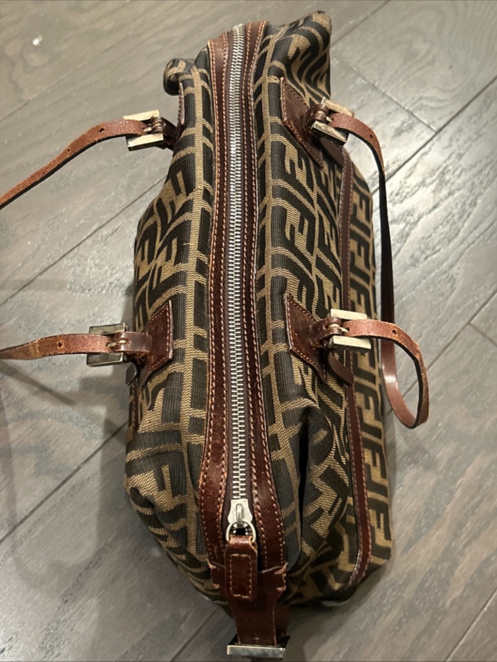 Fendi Zucca FF  Shoulder Bag Vintage  Brown Black canvas Tote 💯 authentic - Picture 11 of 13